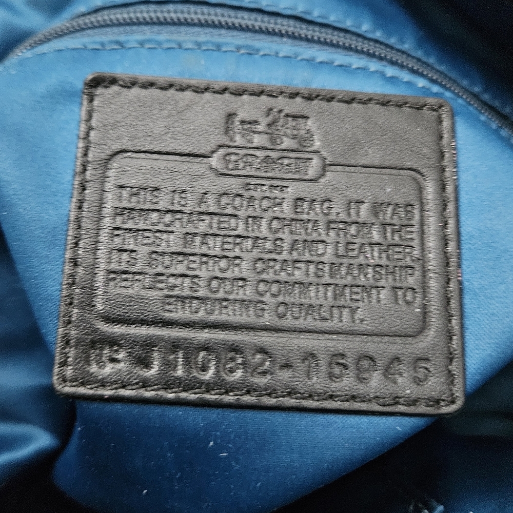 Coach Madison Signature Op Art Sophia Sequin Metallic Satchel-style 15945- 2010 - Picture 5 of 14